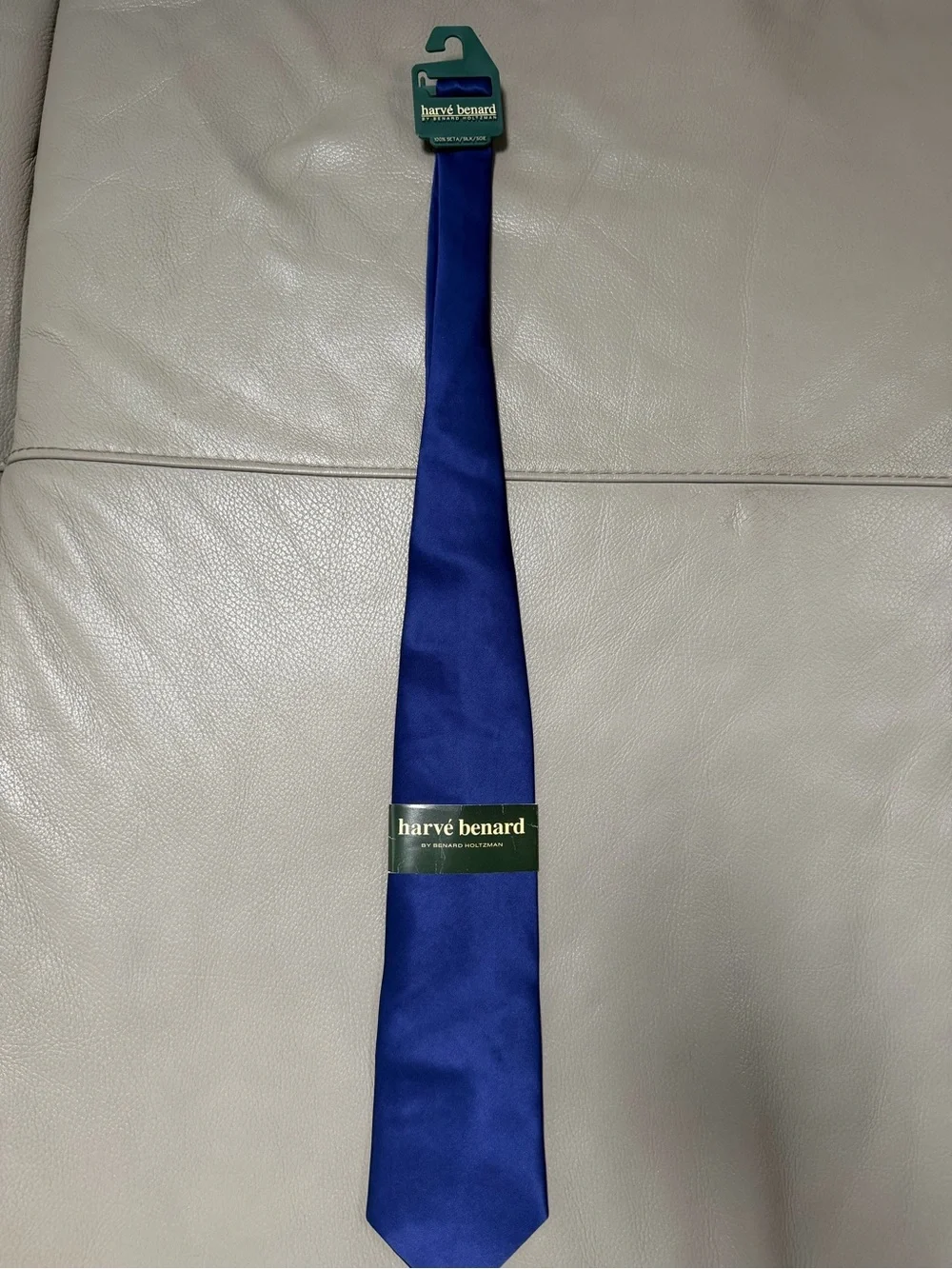 NWT Vintage Harve Benard 100% Silk tie tie